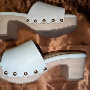 Torrid 9WW White Mules